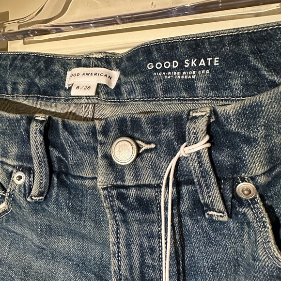 Good American Good Skate Wide Leg Jeans - Picture 8 of 9